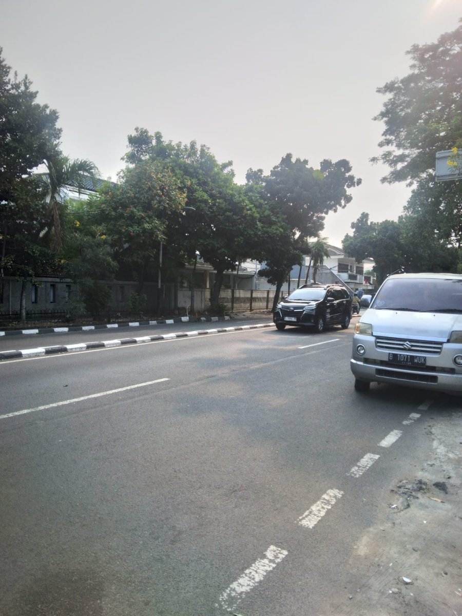 Disewakan ruko pinggir jalan daerah Kemanggisan Utama Jakarta Barat - Foto 3