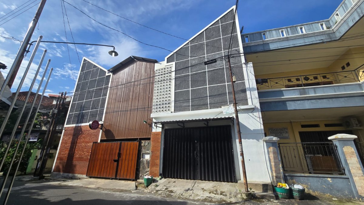 Kost Exclusive Strategis Dekat Solo Square dan Jalan Slamet Riyadi Laweyan Solo - Foto 8