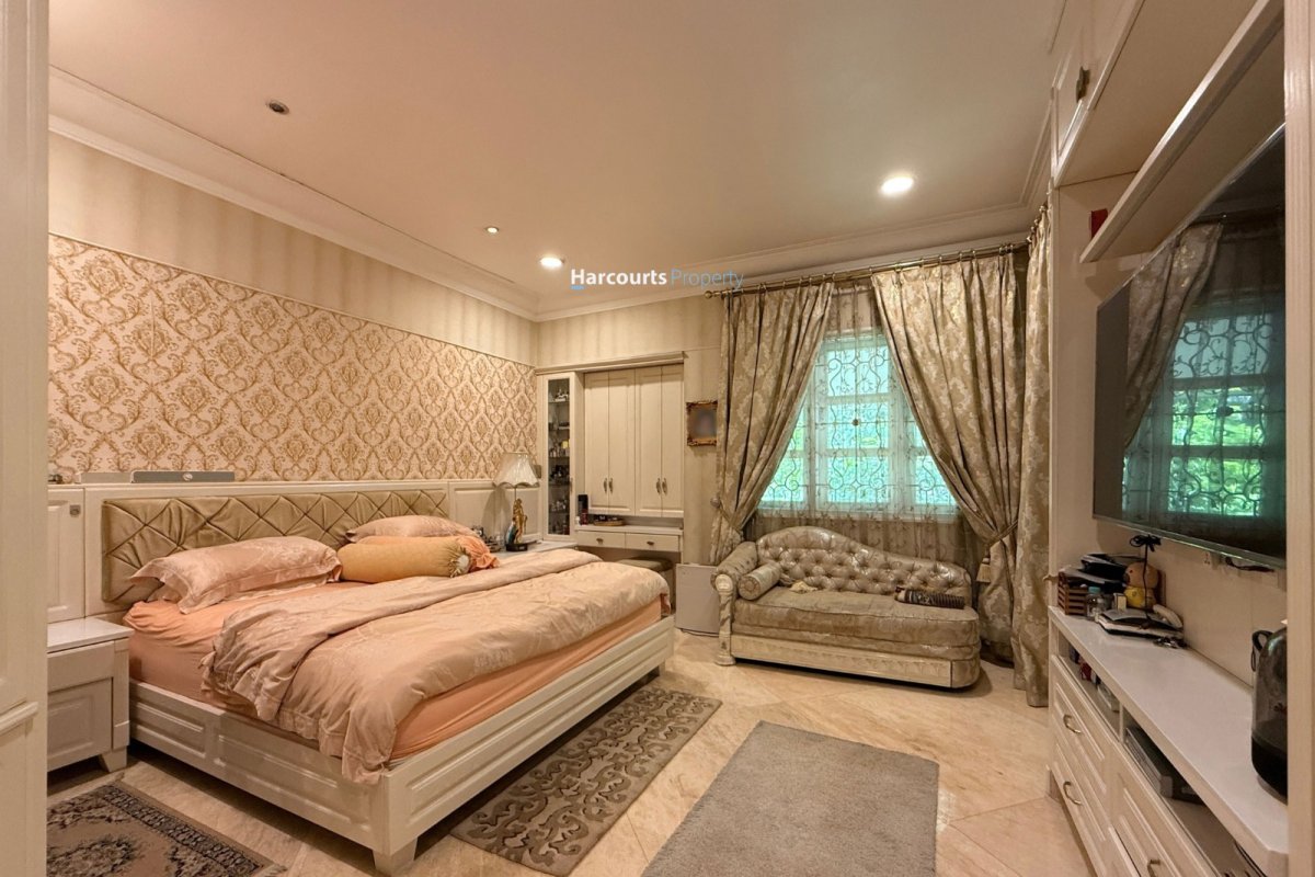 Rumah Klasik Modern Bagus dan Terawat Kawasan Elite Area Menteng - Foto 10