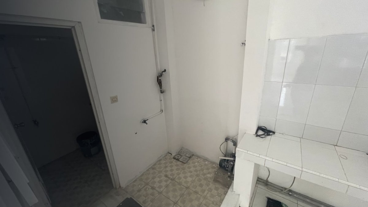 Rumah Murah Siap Pakai di Colomadu Solo Dekat Superindo Jalan Adi Sucipto - Foto 7