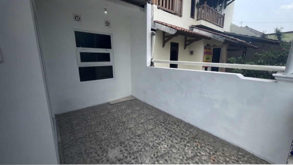 Rumah Murah Siap Pakai di Colomadu Solo Dekat Superindo Jalan Adi Sucipto - Foto 5