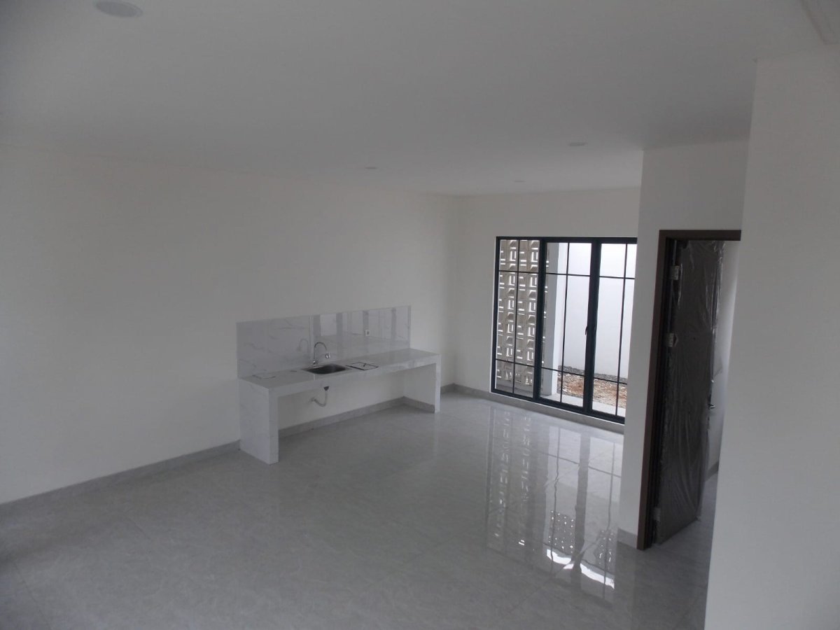 Disewakan rumah 2 lantai di Citra Garden Bintaro Tangerang Selatan - Foto 8