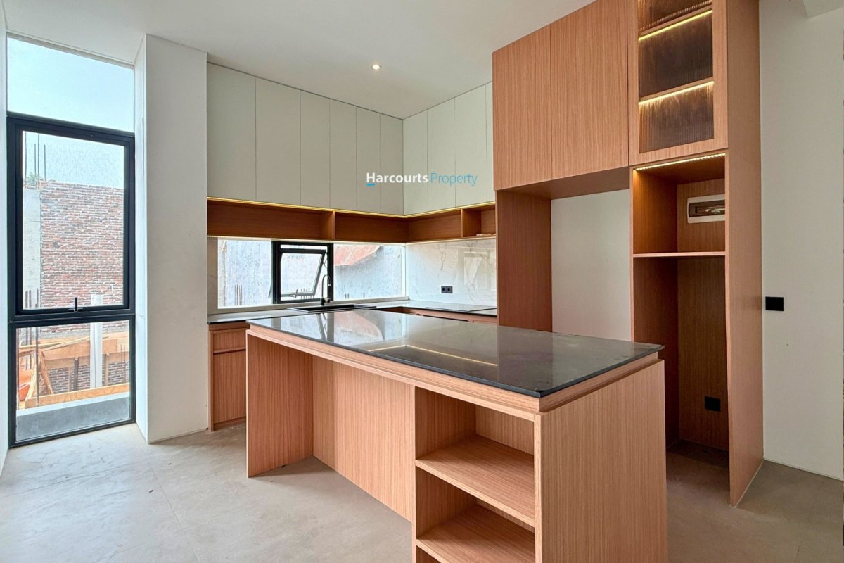 Disewakan Townhouse Modern Minimalis Industrial Area Ampera Kemang - Foto 4