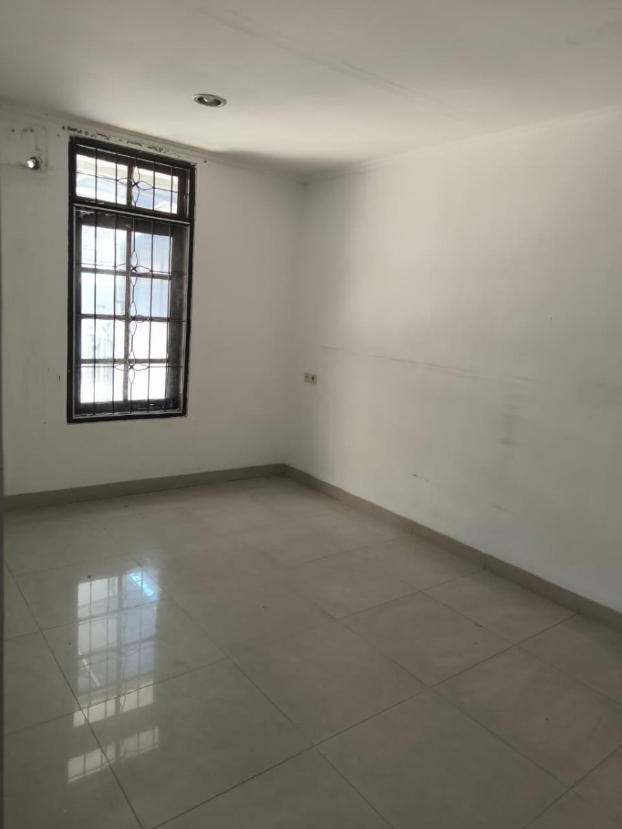 Dijual Rumah Di Janur Kuning, Kelapa Gading Jakarta Utara - Foto 4