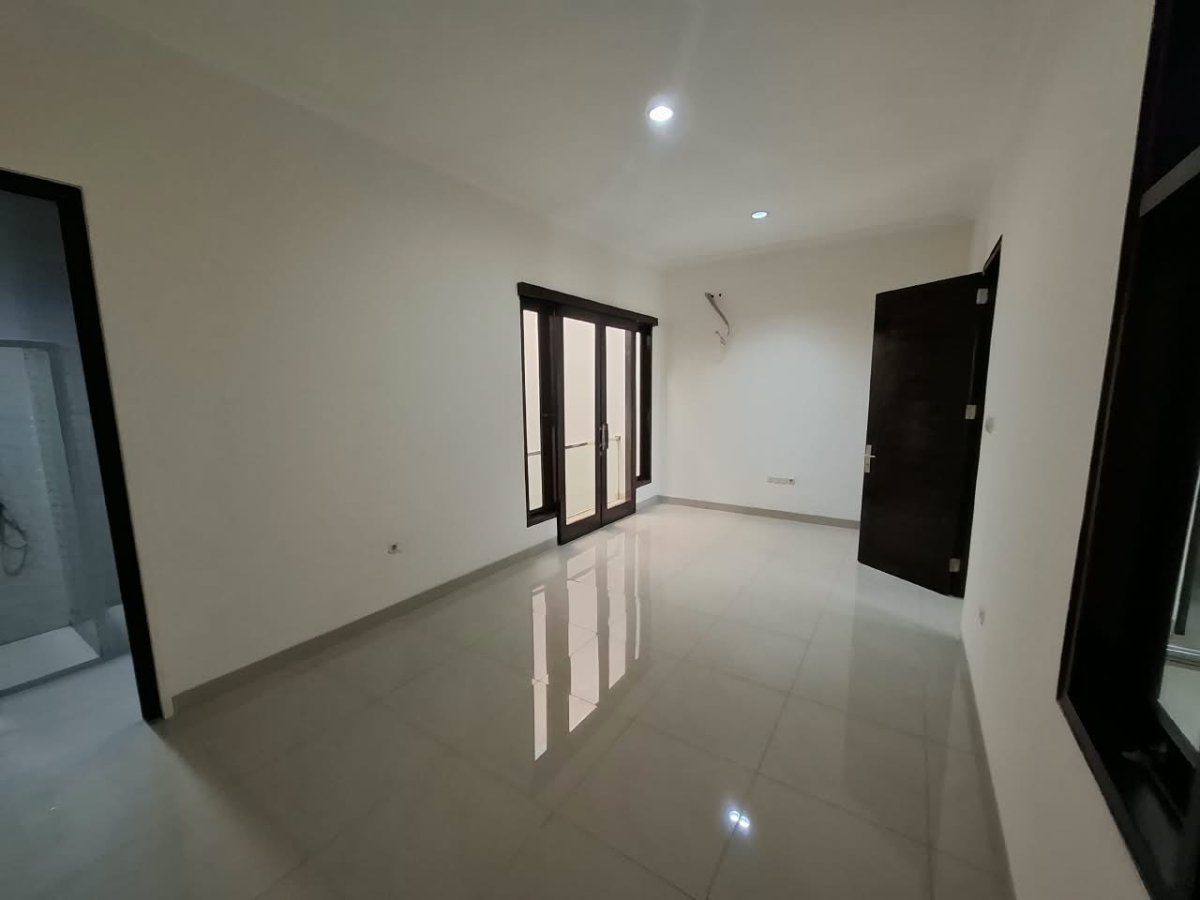 Dijual Rumah Bagus, Rapih, Nyaman Di Jl. Biru Laut Tengah, Kelapa Gading - Jkt Utara - Foto 9