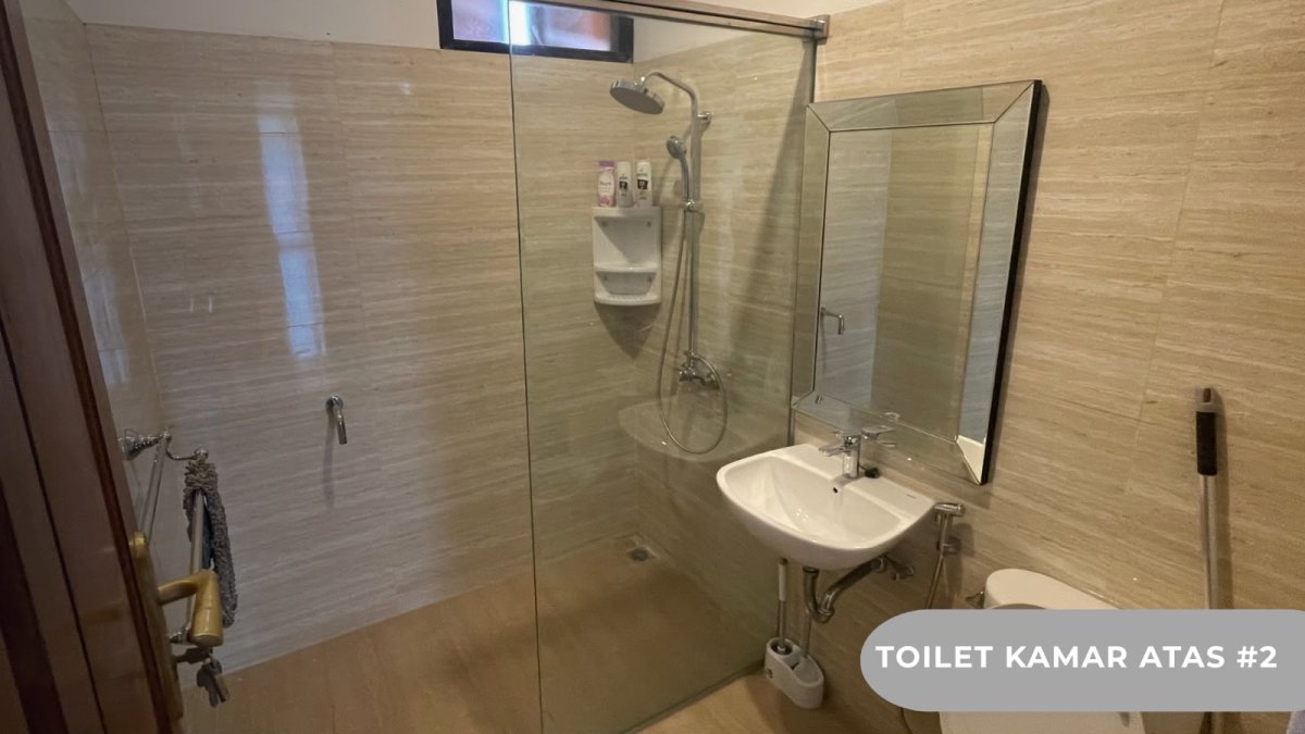 Rumah Baru Minimalis Modern di Kerten Laweyan Solo - Foto 12