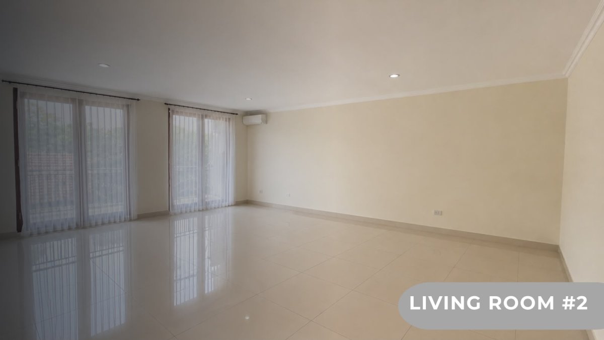 Rumah Baru Minimalis Modern di Kerten Laweyan Solo - Foto 4