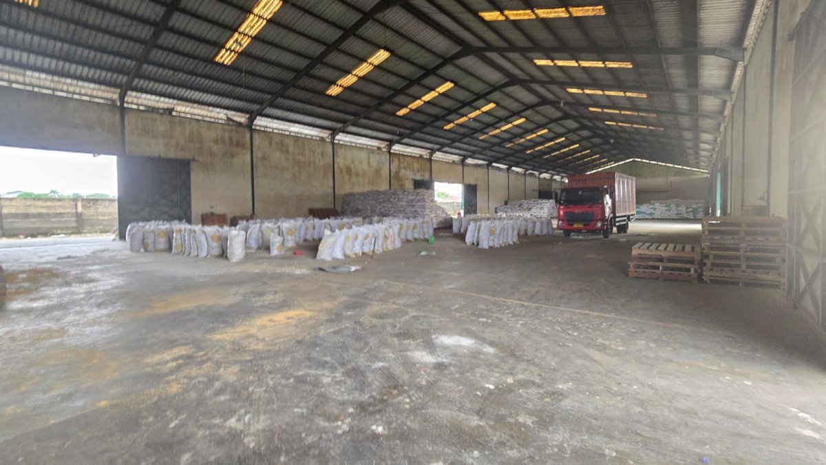 Gudang atau Pabrik Bagus Zona Industri Dekat Pintu Tol Karanganyar Solo - Foto 3