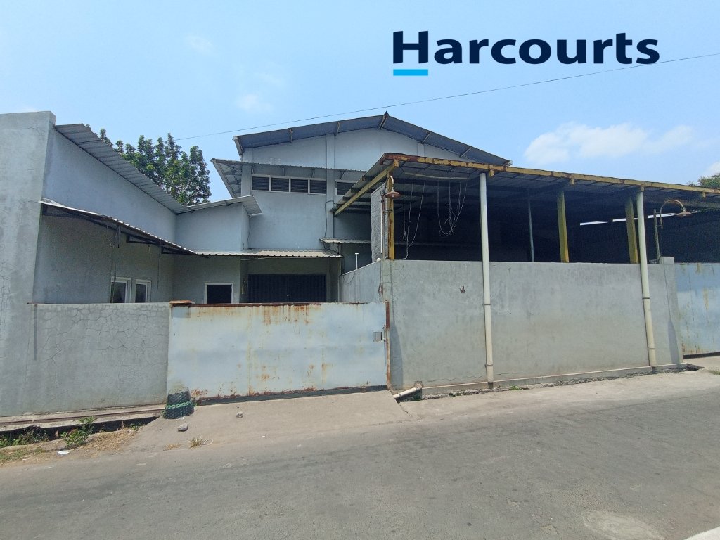 Gudang Garmen Beserta Peralatan Mesin Produksi di Gondangrejo Karanganyar Solo - Properti | Harcourts