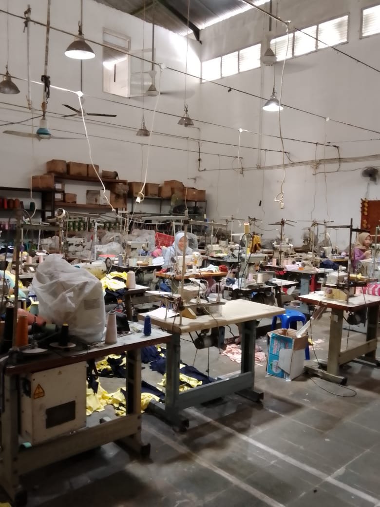 Gudang Garmen Beserta Peralatan Mesin Produksi di Gondangrejo Karanganyar Solo - Foto 10