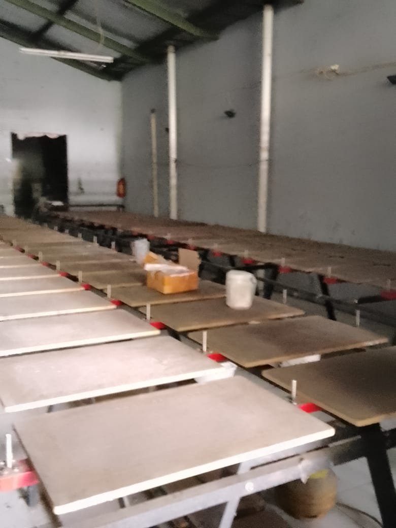 Gudang Garmen Beserta Peralatan Mesin Produksi di Gondangrejo Karanganyar Solo - Foto 7