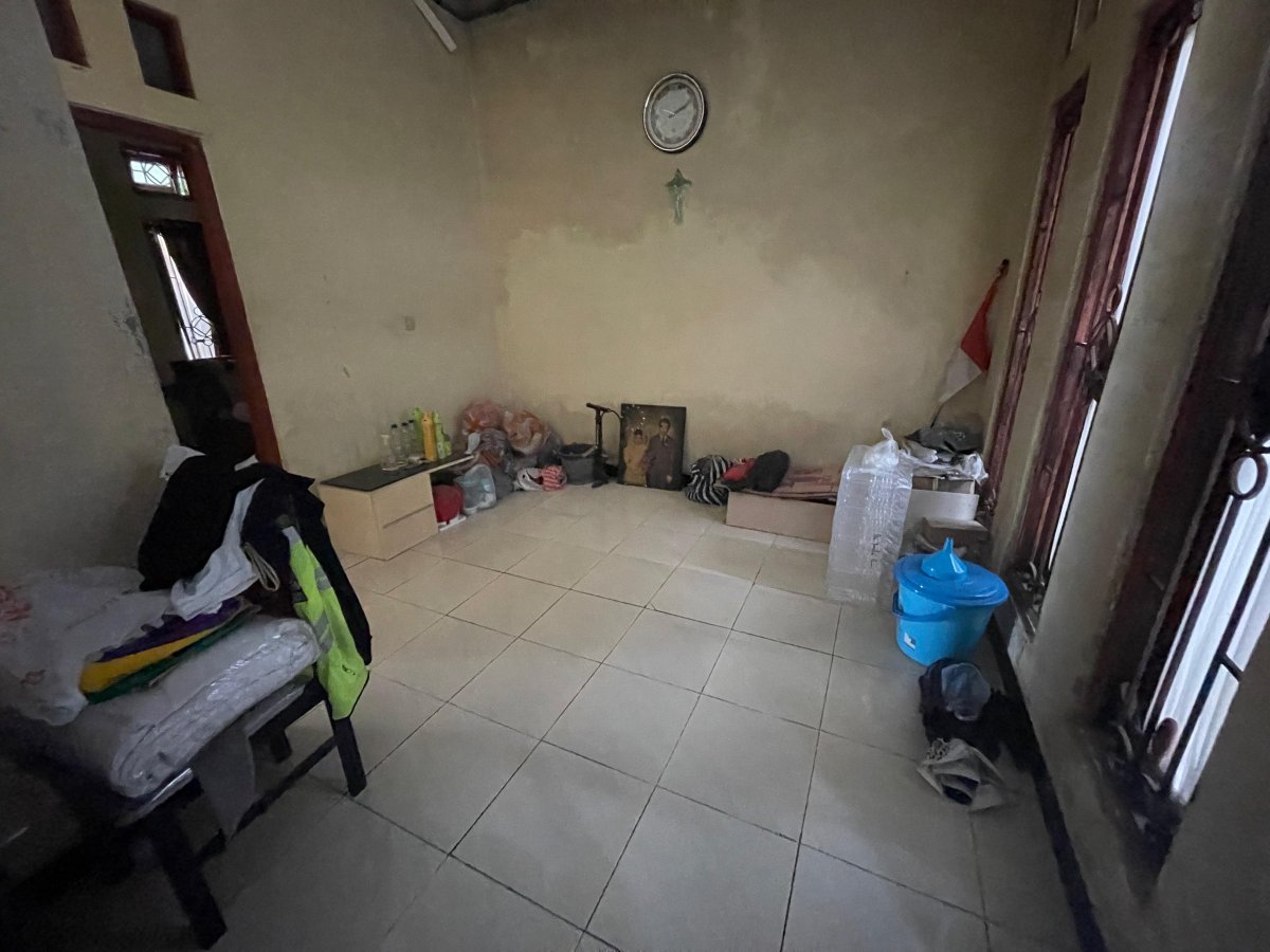 Rumah Nyaman dengan Harga Menarik di Sumber Banjarsari Surakarta - Foto 6