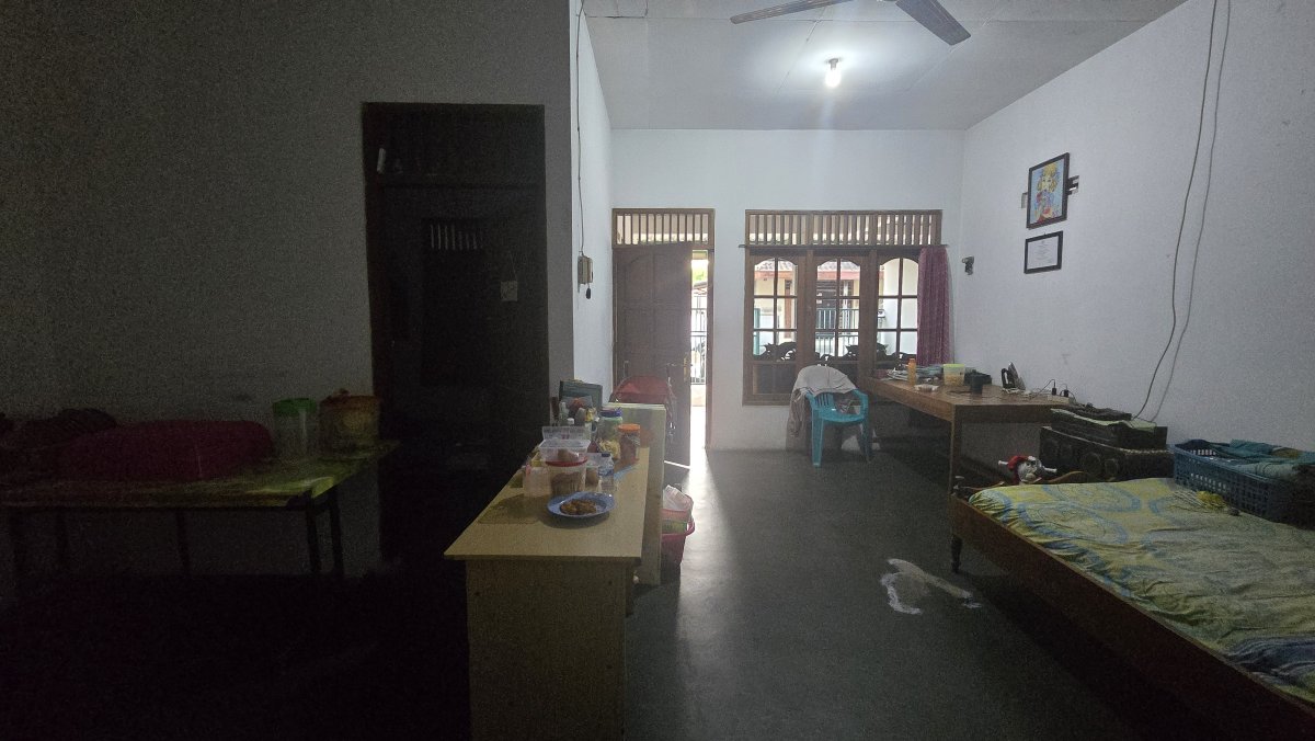 Rumah Hitung Tanah Dekat Jalan Adi Sucipto Jajar Laweyan Solo - Foto 7