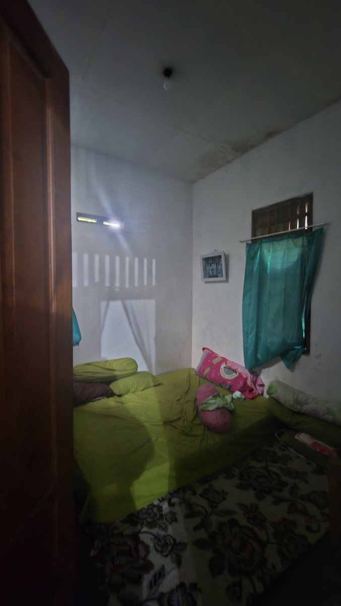 Rumah Hitung Tanah Dekat Jalan Adi Sucipto Jajar Laweyan Solo - Foto 2