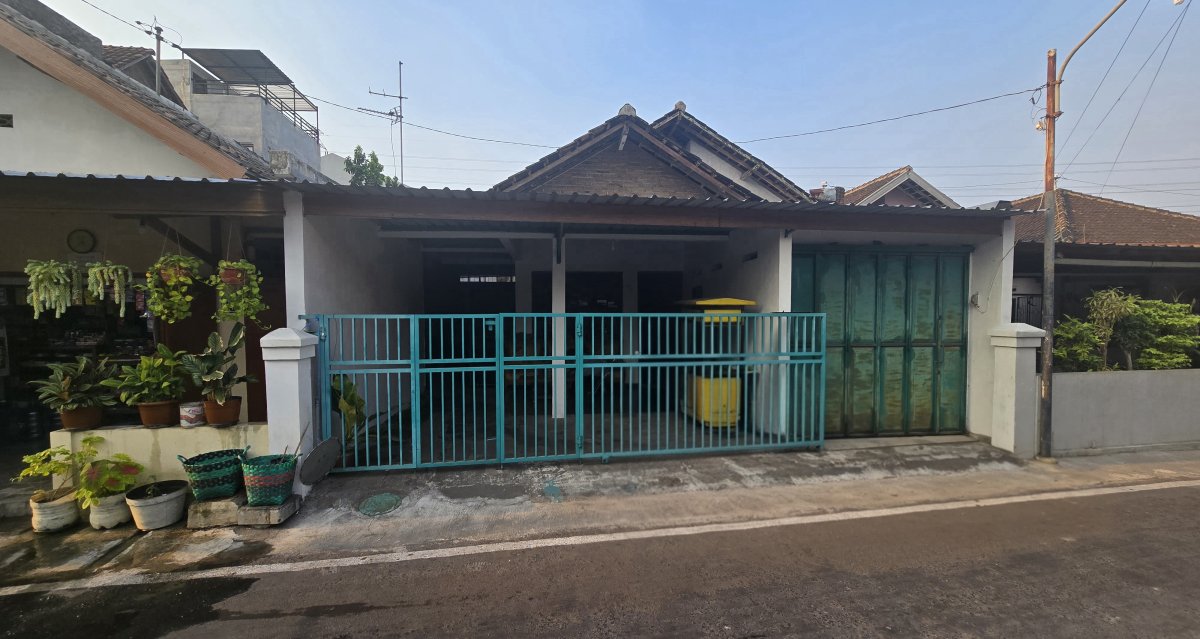 Rumah Hitung Tanah Dekat Jalan Adi Sucipto Jajar Laweyan Solo - Foto 5