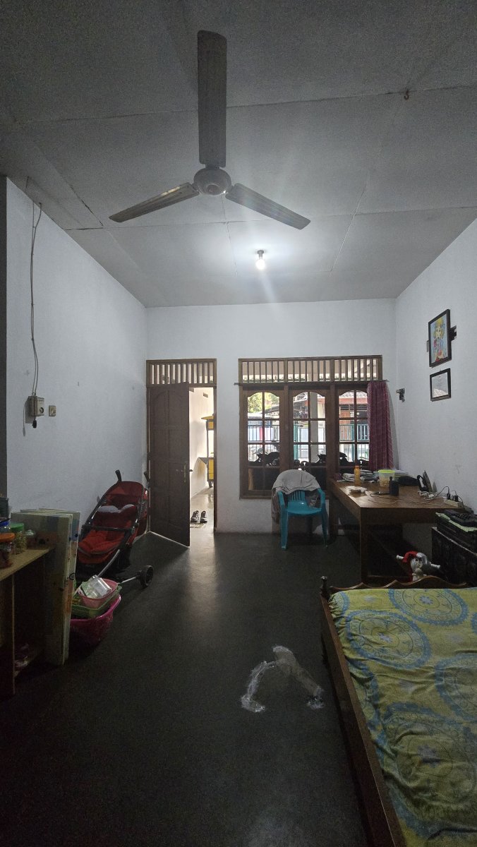 Rumah Hitung Tanah Dekat Jalan Adi Sucipto Jajar Laweyan Solo - Foto 10
