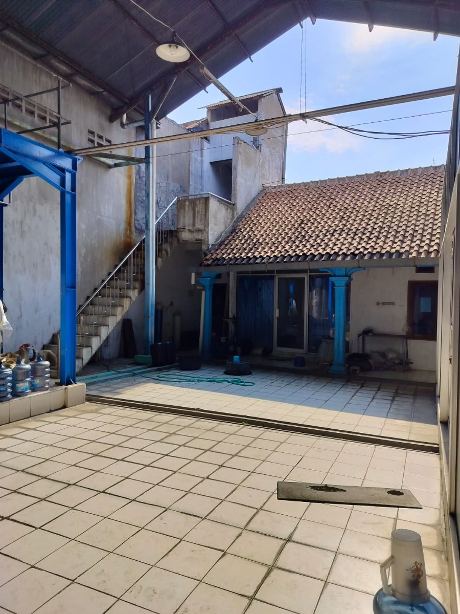 Ruang Usaha 2 Lantai Strategis di Honggowongso Solo - Foto 3