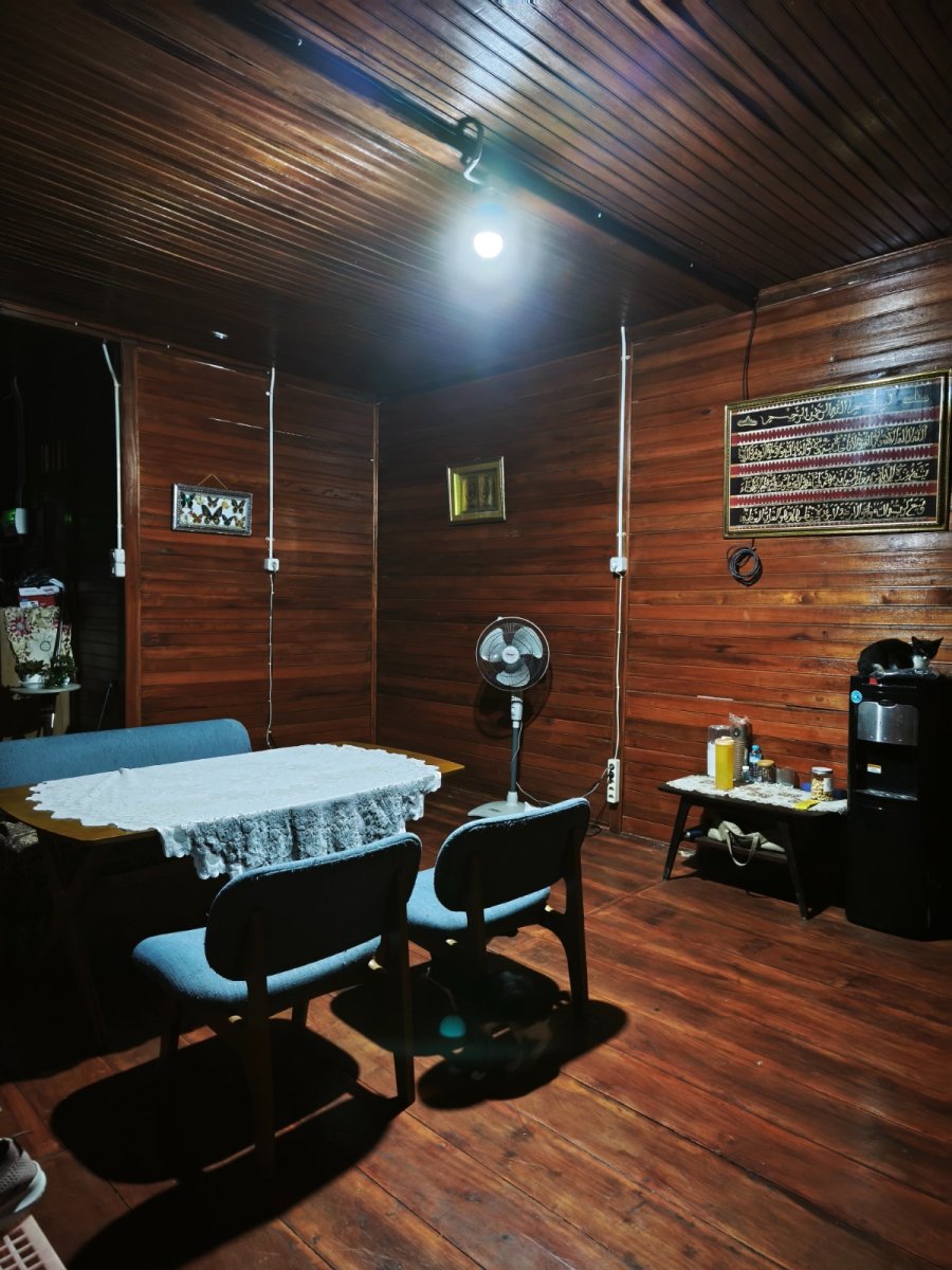 Rumah Kayu Asri di Tengah Kehijauan - Foto 13