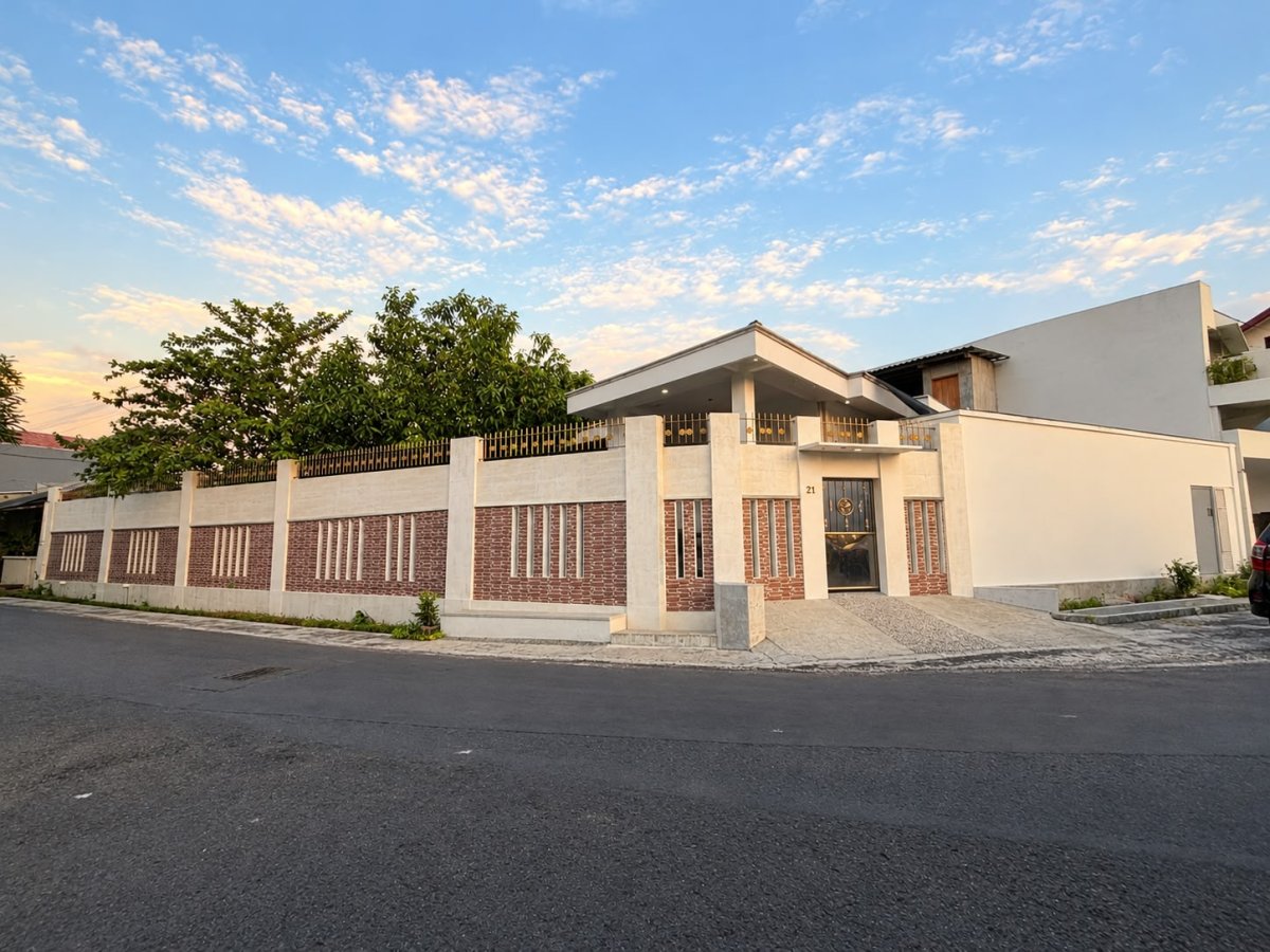 Rumah Strategis di Tegalrejo, Jebres, Solo - Properti | Harcourts