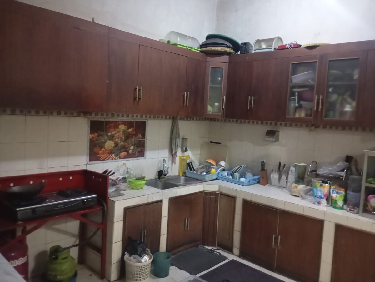 Dijual Rumah 2 Lantai Strategis di Bintaro Sektor 1, Pinggir Jalan Hidup, Cocok untuk Tempat Tinggal & Usaha - Foto 7
