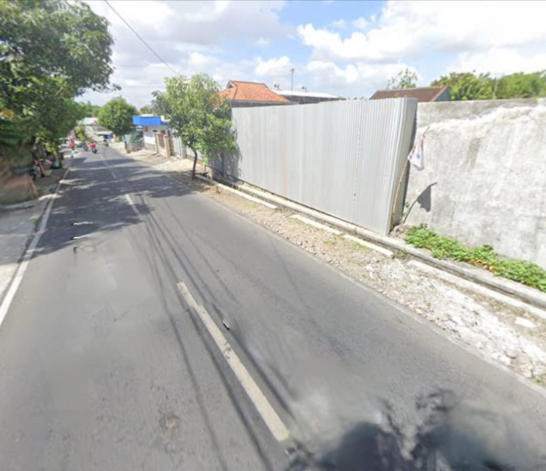 Tanah Pekarangan dengan Bangunan di Pinggir Jalan Raya Banjarsari Solo - Foto 6