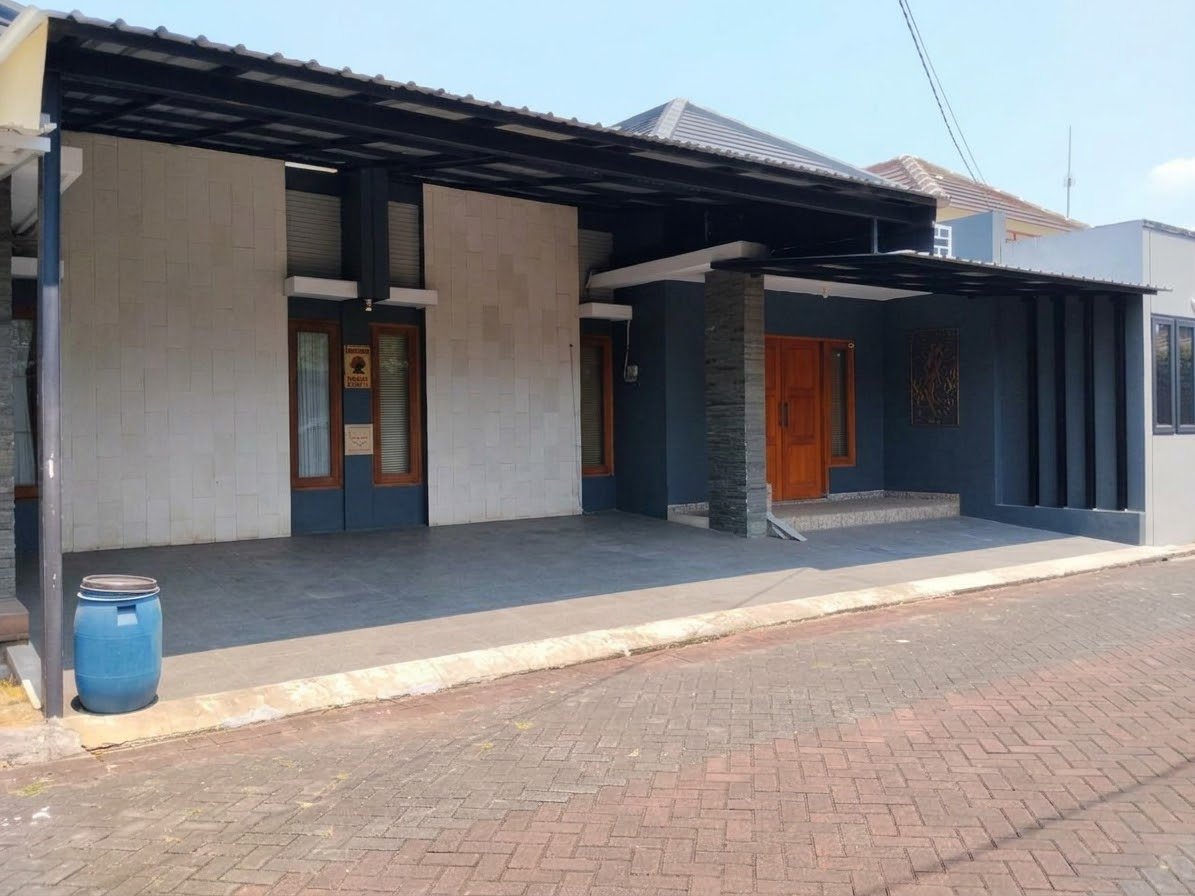 Rumah Minimalis Modern Siap Huni di Cluster Elite Gentan Solo - Foto 2