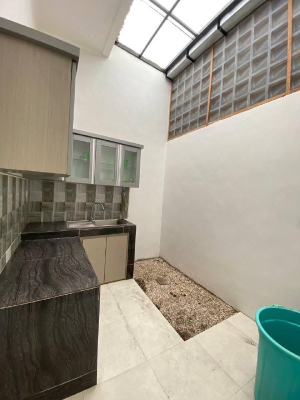 Jual Segera Full Renov. Rumah De Royal Nirwana Sukun Malang - Foto 8