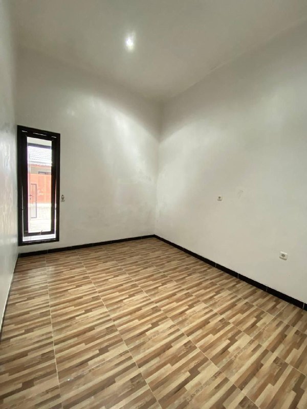 Jual Segera Full Renov. Rumah De Royal Nirwana Sukun Malang - Foto 3