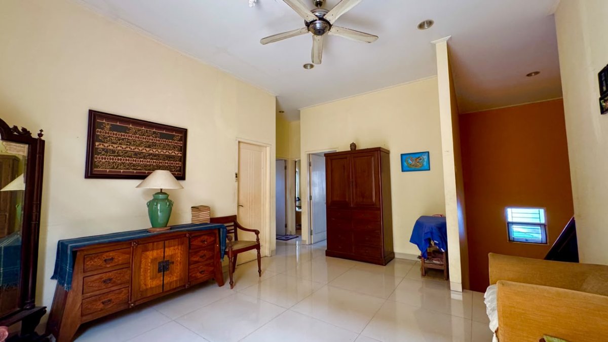 Dijual Rumah Besar Kokoh Pinggir Jalan Bintaro Sektor 3 - Foto 2