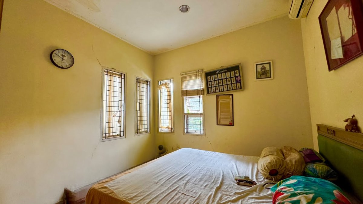 Dijual Rumah Besar Kokoh Pinggir Jalan Bintaro Sektor 3 - Foto 4