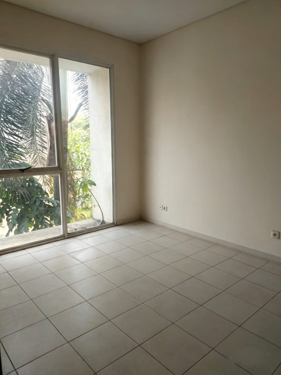 Sewa Rumah 2 lantai di Cluster Puri Botanical Srengseng Kembangan Jakarta Barat GN - Foto 5
