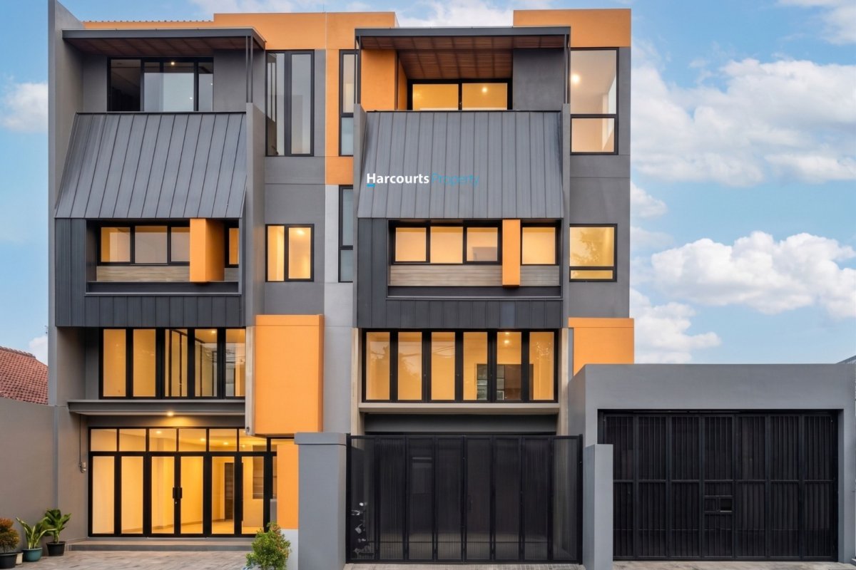 Dijual Rumah Brand New Modern Kontemporer Area Kemang - Properti | Harcourts