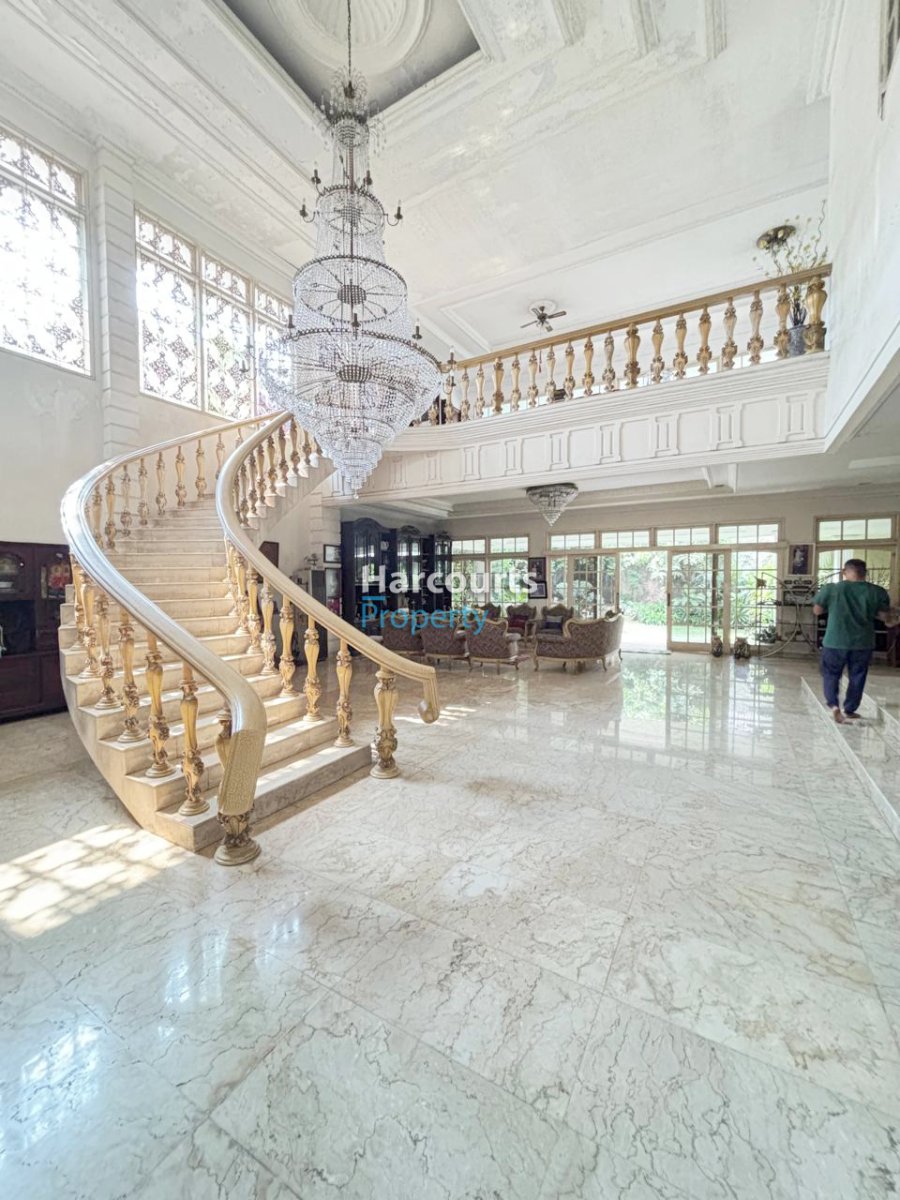 Rumah Klasik Bagus dan Terawat Lokasi Strategis bisa Untuk usaha Area Menteng - Foto 2