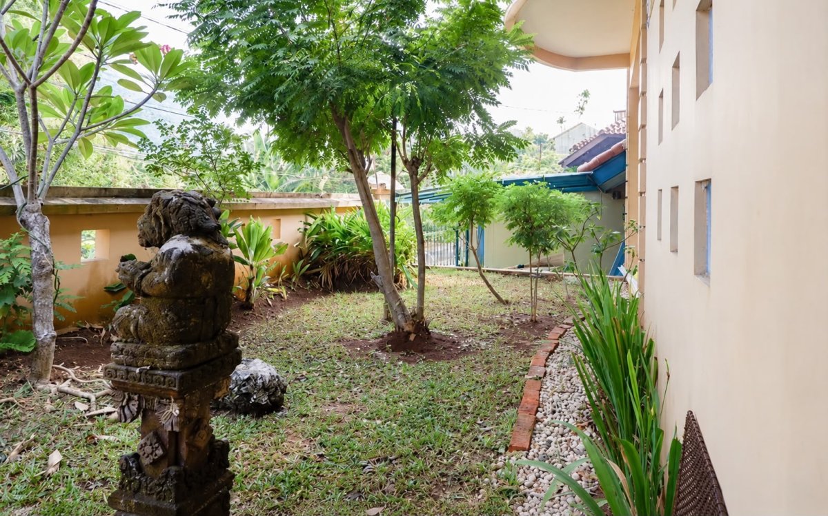 Dijual Rumah Bagus Di Jl. Lumut Hijau Raya, Cinere - Depok - Foto 4