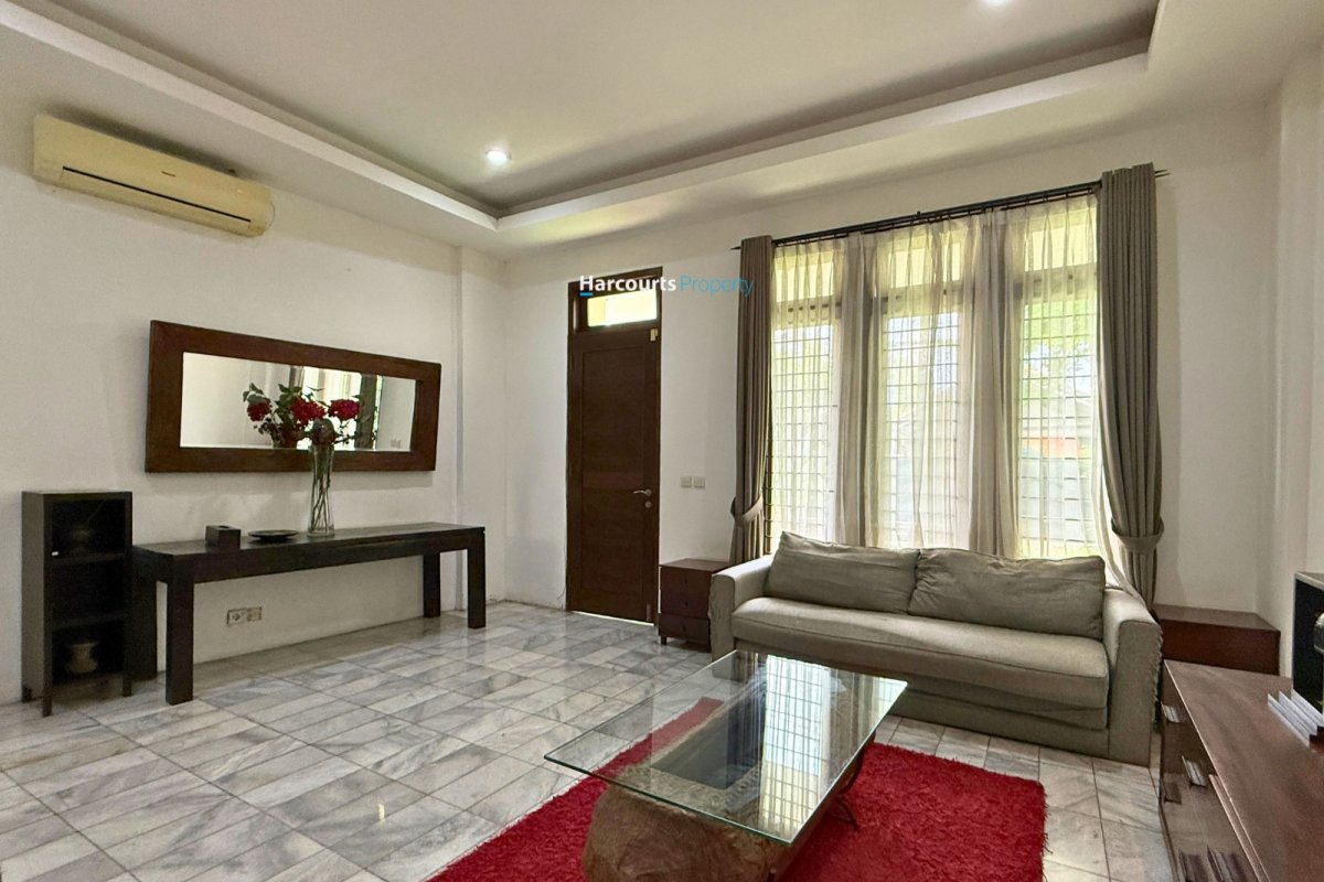 Disewakan Rumah Minimalis Klasik Area Cipete - Foto 2