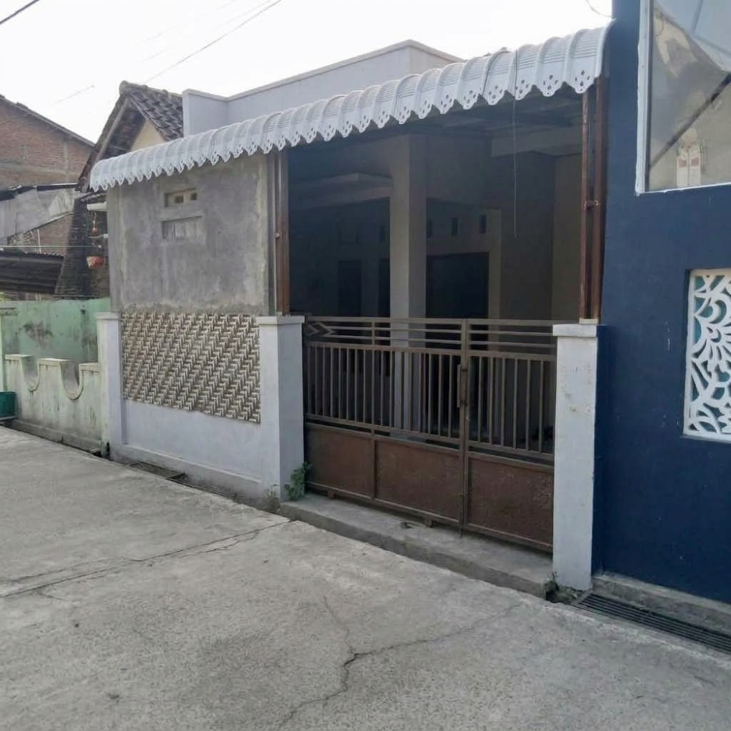 Rumah di area pemukiman di Sanggrahan, Solo, dekat Kota Solo dan Solo Baru. - Properti | Harcourts