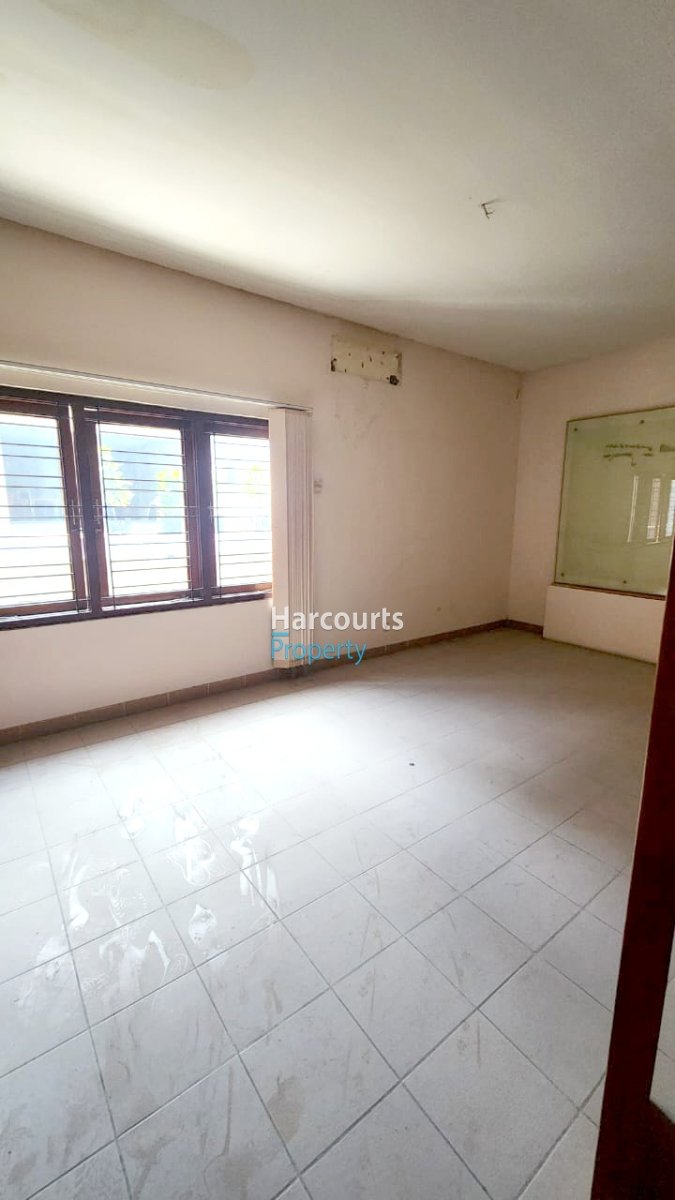 Tempat usaha Lokasi strategis pinggir jalan Area Menteng - Foto 2