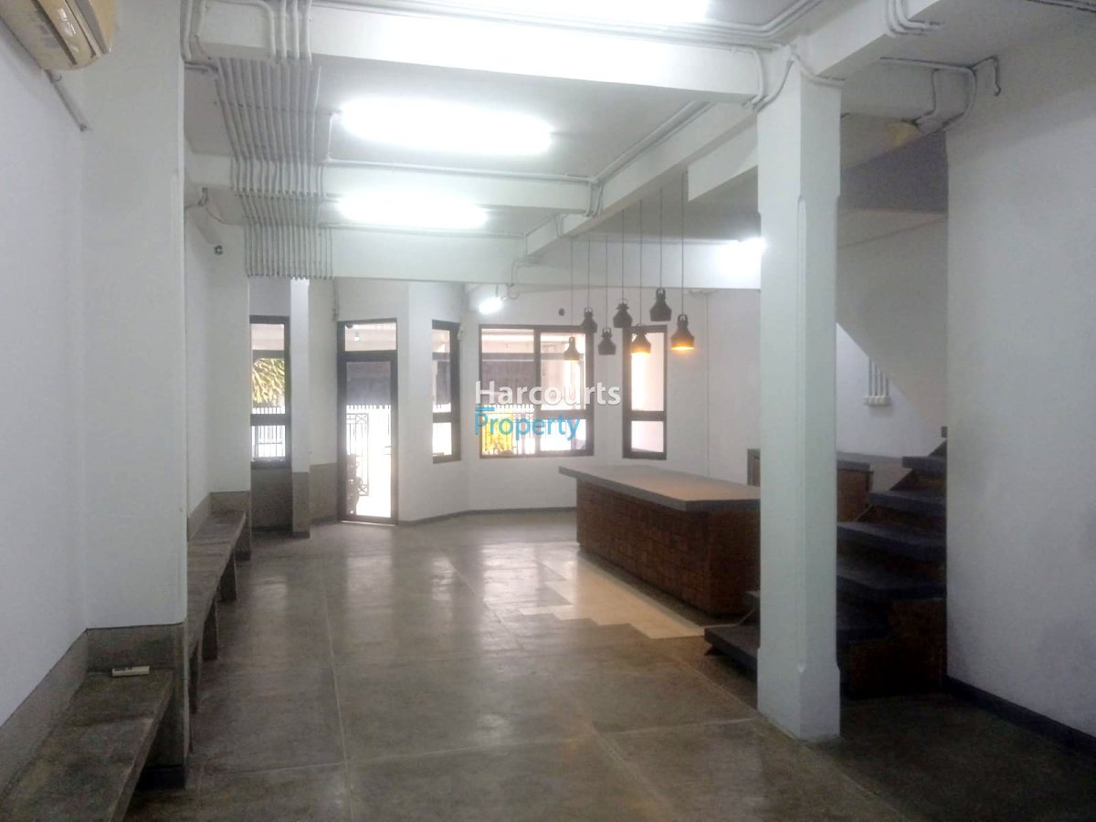 Rumah Klasik Bagus dan Terawat  Lokasi Strategis Bisa Untuk Kantor Area Pondok Indah - Foto 6