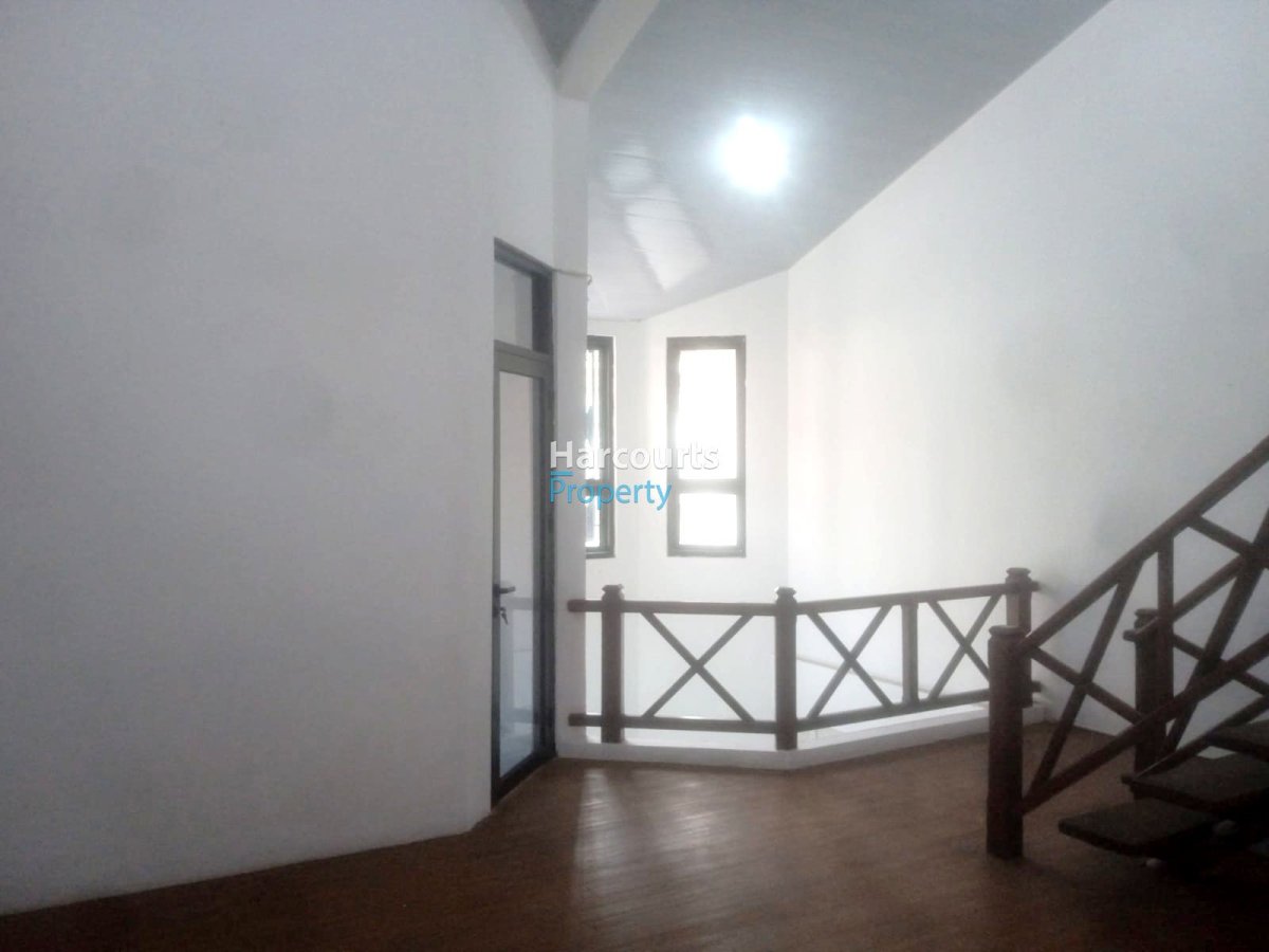 Rumah Klasik Bagus dan Terawat  Lokasi Strategis Bisa Untuk Kantor Area Pondok Indah - Foto 4