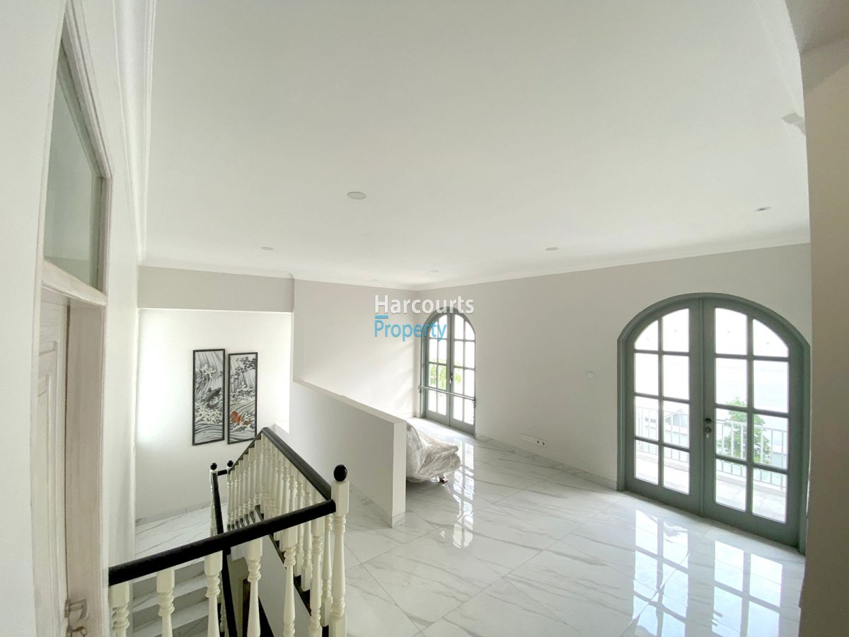 Rumah Modern Minimalis Lokasi Strategis Area Kuningan - Foto 7