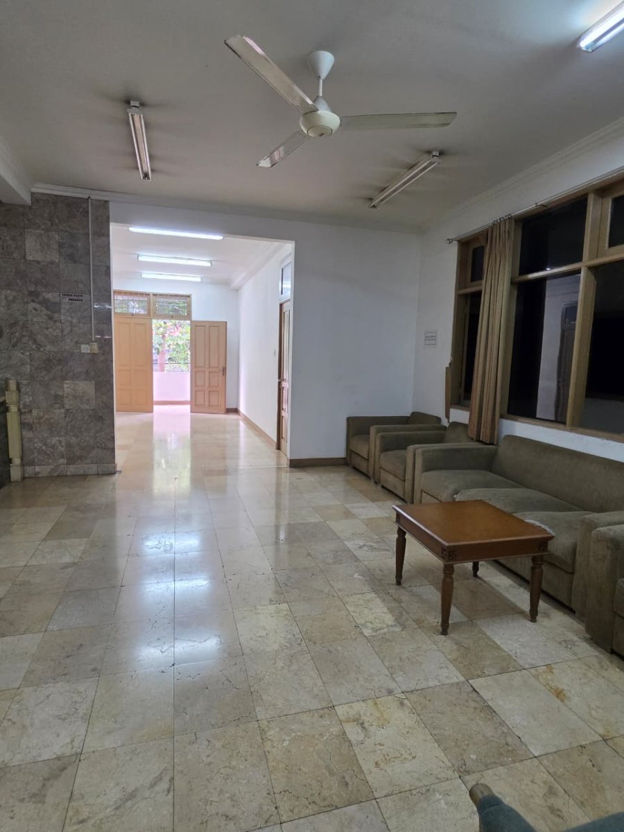 Jual Rumah di Jalan Raya Tomang Grogol Petamburan Jakarta Barat RR - Foto 4