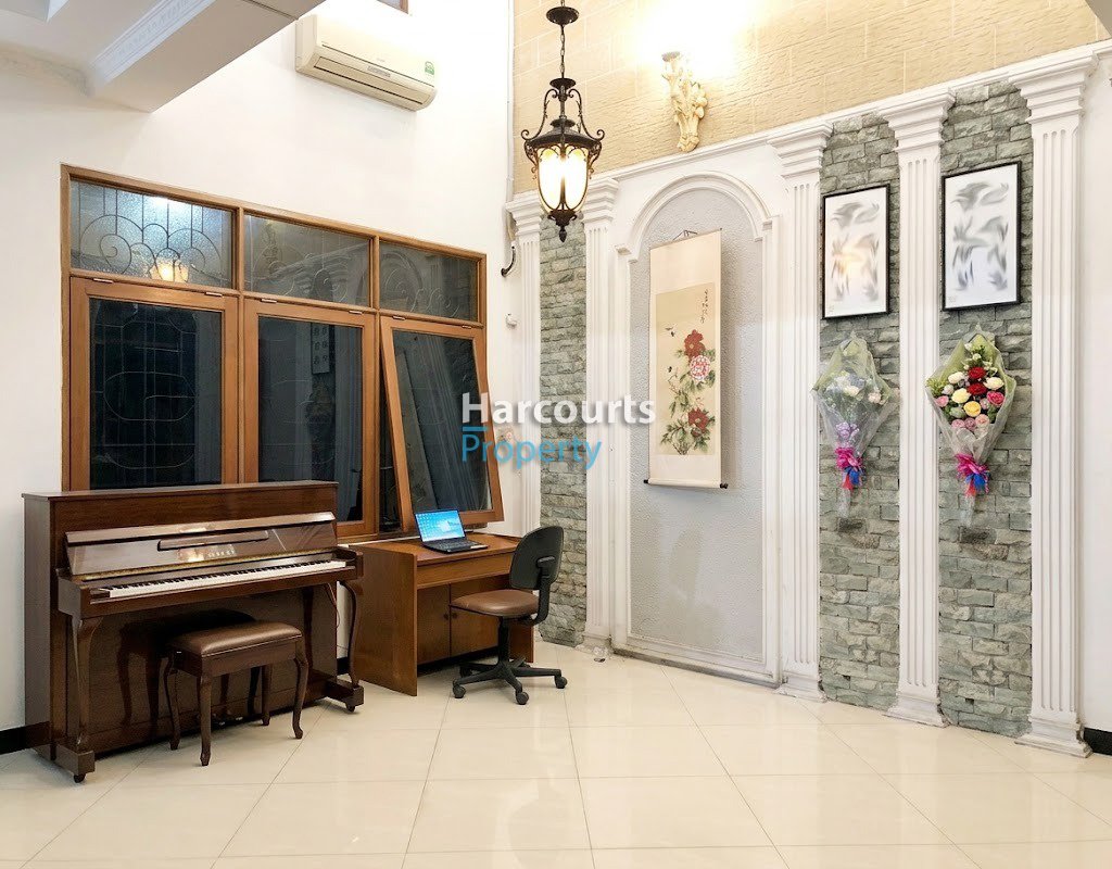 Rumah 2 Lantai Siap Huni Area Jatiwaringin - Foto 7