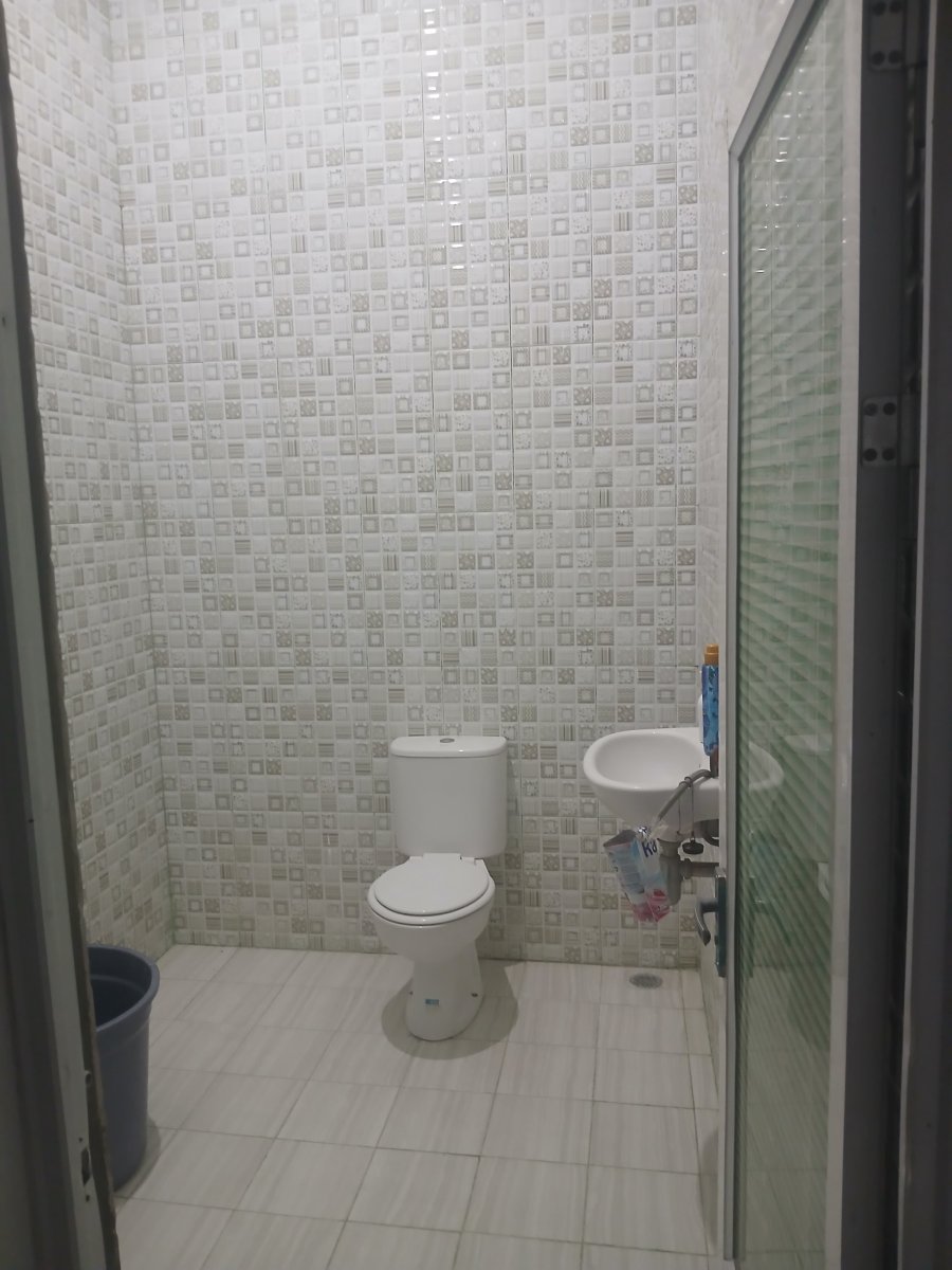 Rumah Bagus Siap Huni di Perumahan Colomadu Belakang Hotel Alana - Foto 2