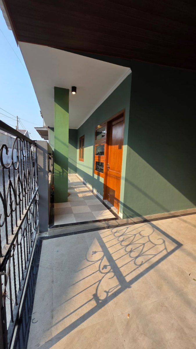 Rumah Bagus Bangunan Baru di Perumahan Blulukan, Colomadu - Foto 2