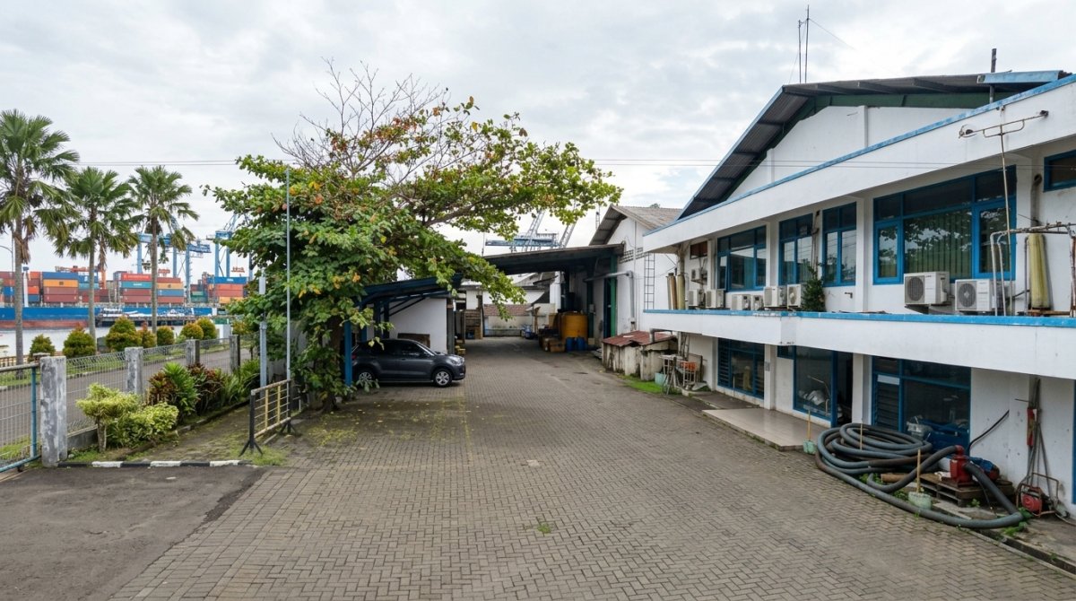 Lelang Gudang Lokasi Dumar Industri Greges Surabaya Barat - Properti | Harcourts