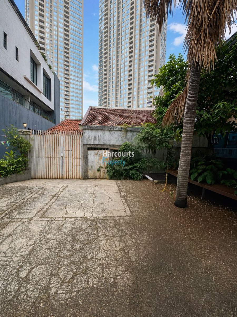 Dijual Rumah Hitung Tanah Area Kebayoran Baru - Properti | Harcourts