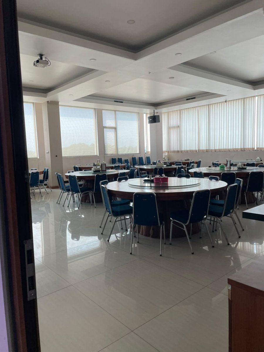 DISEWAKAN GEDUNG KOMERSIAL – JALAN HIBRIDA, KELAPA GADING JAKARTA UTARA - Foto 2