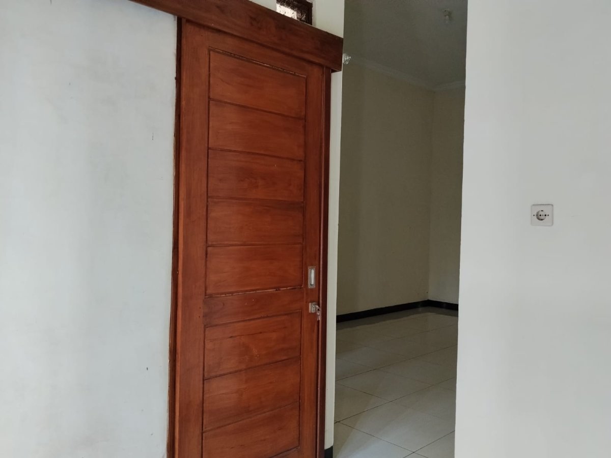 Rumah Bagus Selesai Renovasi Siap Huni di Perumahan Mojosongo, Solo - Foto 9