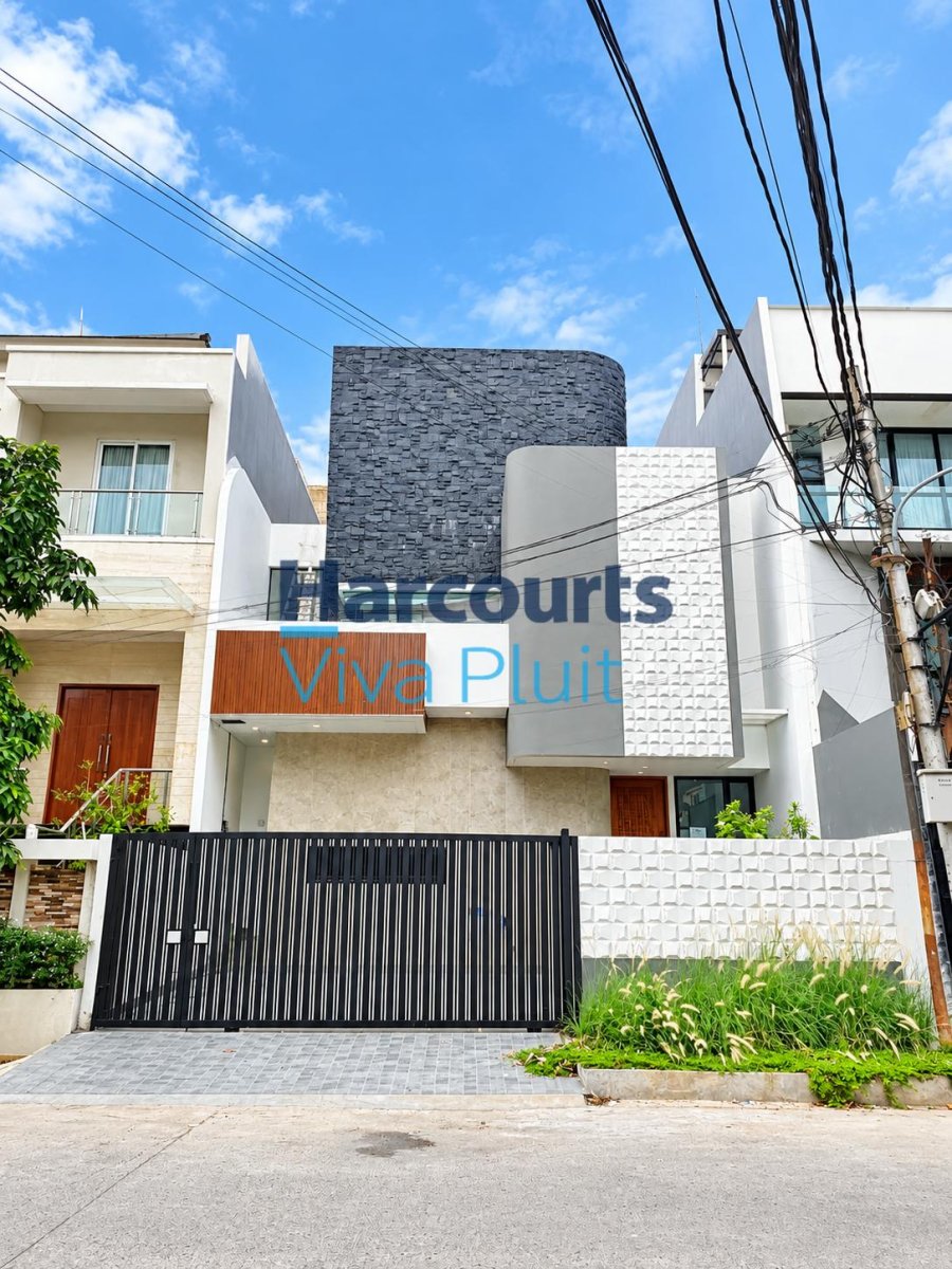 DIJUAL RUMAH 2 LANTAI – MUARA KARANG, PLUIT - Properti | Harcourts