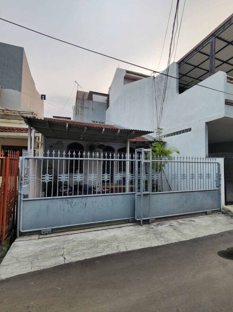 Dijual Rumah Lokasi Strategis di Kelapa Puan, Kelapa Gading - Jakarta Utara - Properti | Harcourts